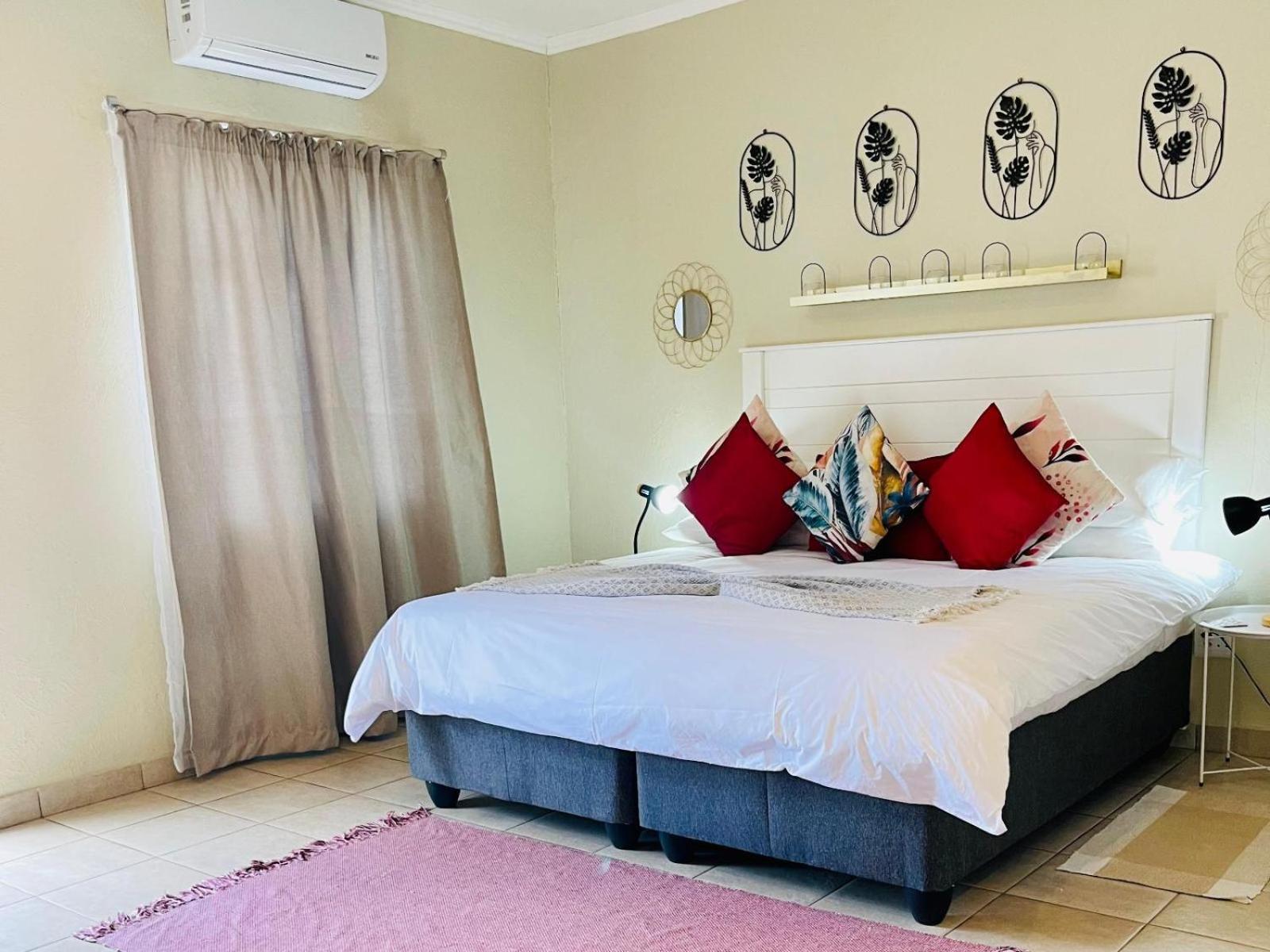 Woelfe Krantz Accommodation Mbombela Room photo